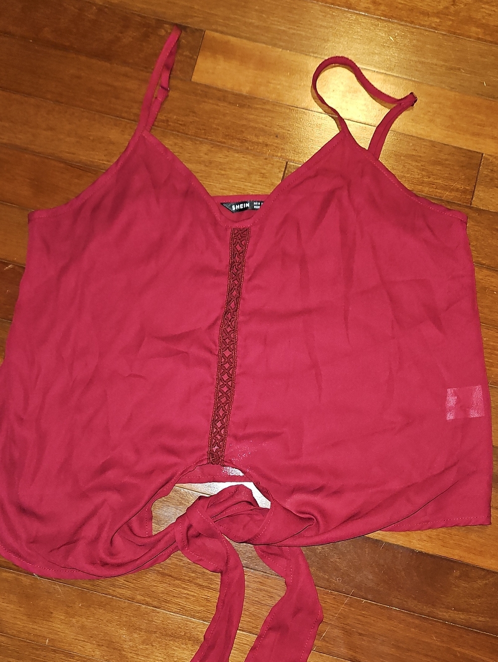 5FOR$30 SHEIN Wine Tie-Front Lace-Trim Crop Cami